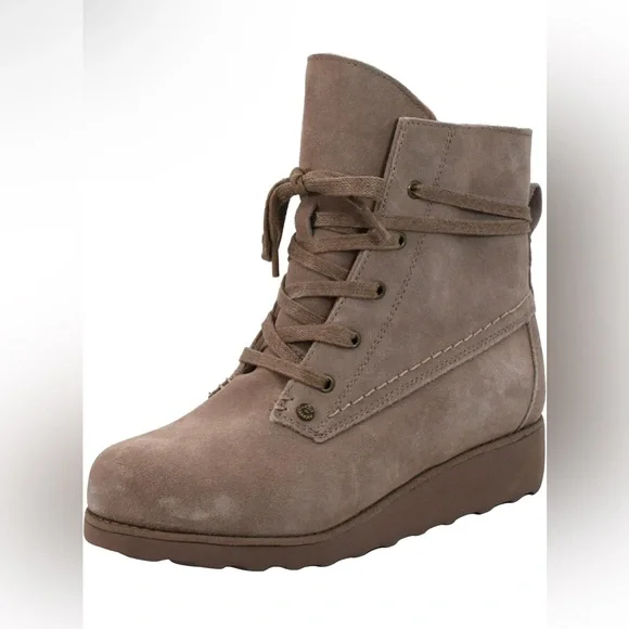 Bearpaw Krista Snow Boot. Size 10 | NIB - Picture 1 of 6